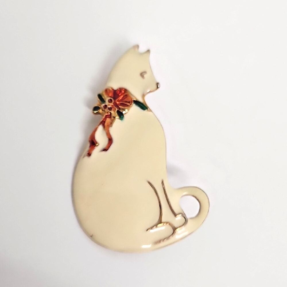 Vintage Enamel Cream Color Cat Brooch with Red and Green Holiday Bow 2.25" Tall